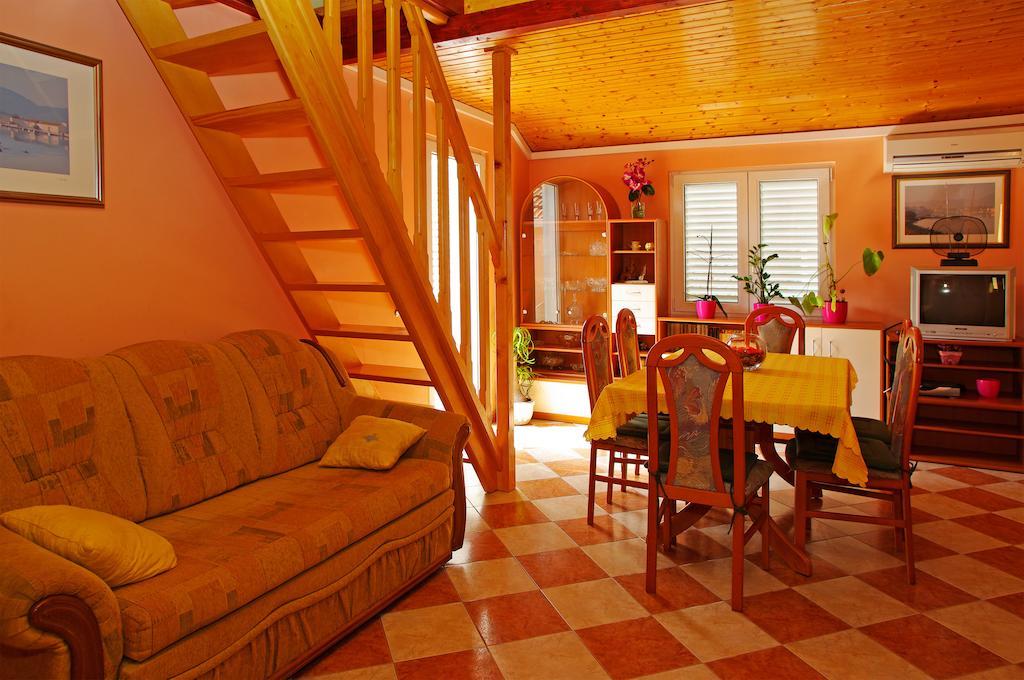 Apartments Julija Vela Luka Δωμάτιο φωτογραφία